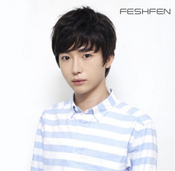 FESHFEN韓版真人發頭套男生短直發蓬松個性學生超酷時尚男士假發
